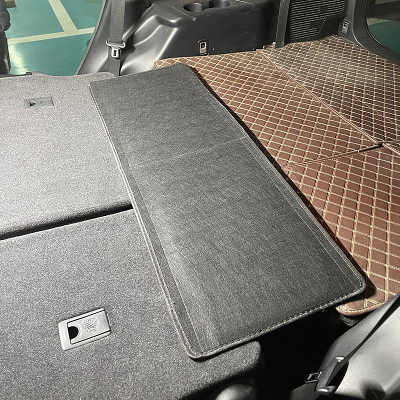 Aizmugurējā sēdekļa spilvens septiņvietīgai automašīnai ar plaisu atbalsta plāksni starp rindām, salocāms kempingam un ceļojumu guļai, universāla saderība, automātiska piepumpēšana, nodilumizturīgs.