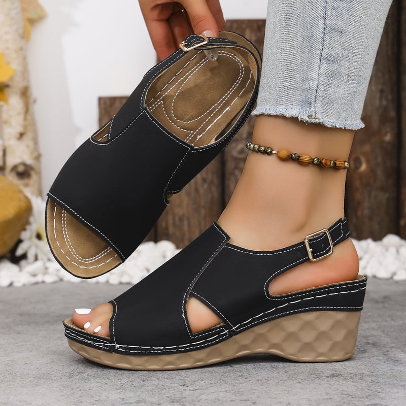 Moteriški sandalai su plačiais dirželiais, dirbtinė oda, atviras pirštas, PU padas, sagtis užsegimas