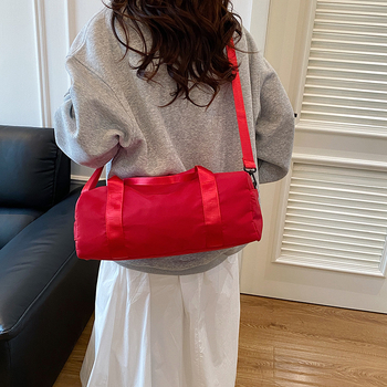 Barrel táska sporthoz és utazáshoz, nylon külső, poliészter bélés, 20–35L, Uniszex, Utcai stílus