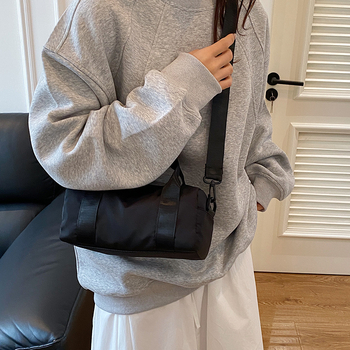 Barrel táska sporthoz és utazáshoz, nylon külső, poliészter bélés, 20–35L, Uniszex, Utcai stílus
