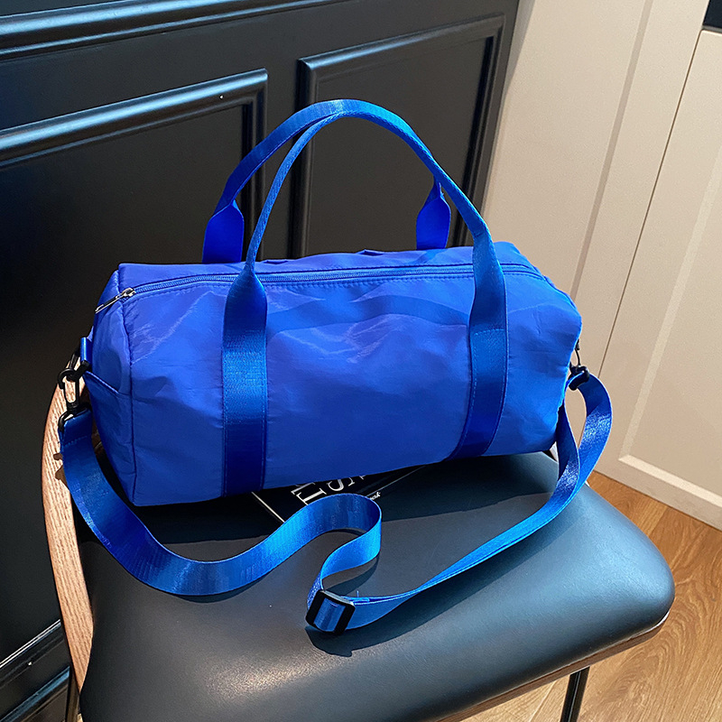 Barrel táska sporthoz és utazáshoz, nylon külső, poliészter bélés, 20–35L, Uniszex, Utcai stílus