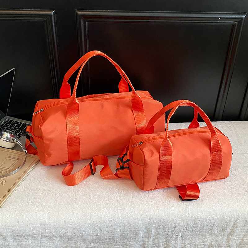 Barrel táska sporthoz és utazáshoz, nylon külső, poliészter bélés, 20–35L, Uniszex, Utcai stílus
