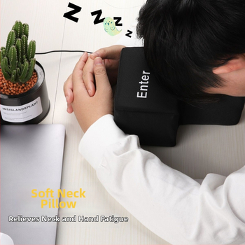 Buton Enter – Gigant de relaxare a stresului cu pernă din burete, senzație online