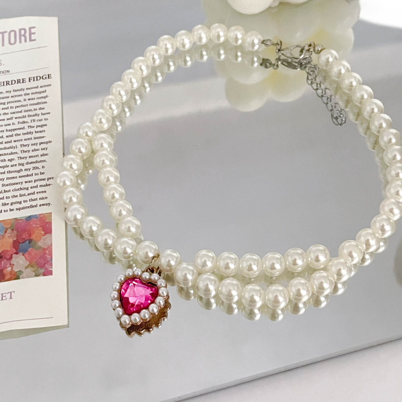 Огърлица за котка със слоеве сърца в вериги, монохромен модел, пластмасов материал, принцес стил, готова за подарък