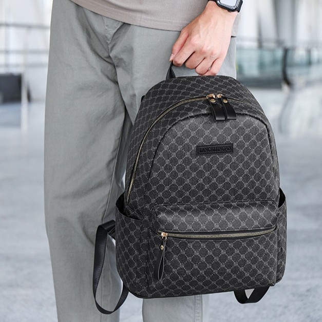 Betűs mintás hátizsák, nylon, 15 hüvelykes laptop kompatibilis, görbült vállpántok, poliészter bélés