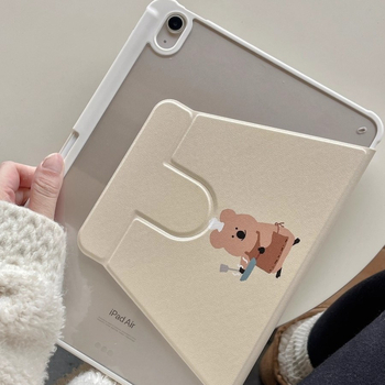 Ακρυλική θήκη iPad με περιστροφή 360° – Cartoon Cooking Persimmon Bear, flip cover, αντι-δακτυλικά, ανθεκτική σε πτώσεις, απορρόφηση θερμότητας, ανάγλυφος σχεδιασμός