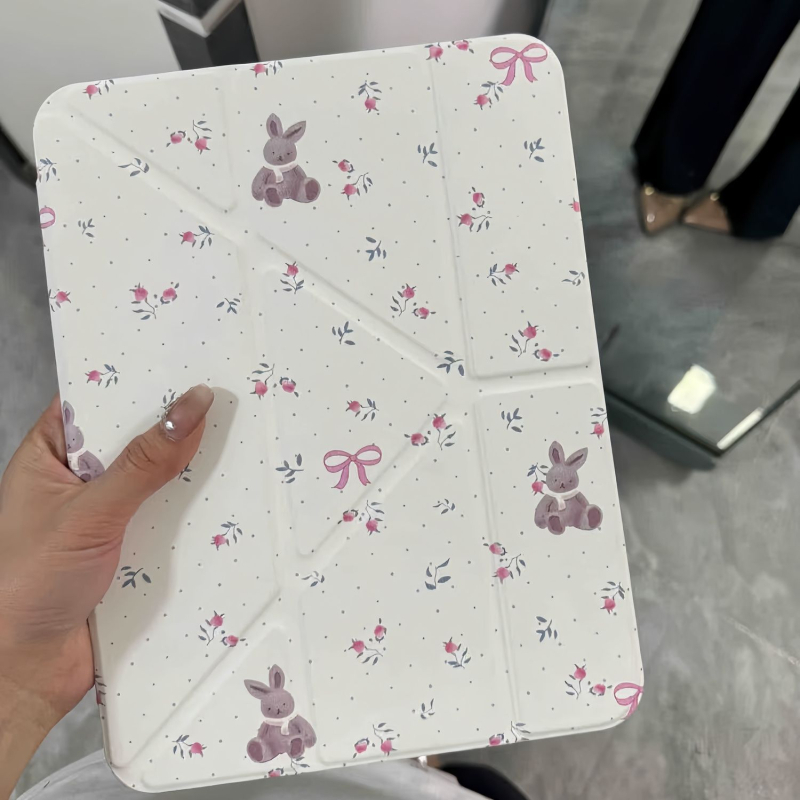 Carcasă pentru iPad Pro 11 inch – design Smashed Flower Rabbit, material PC, IP model, gravură