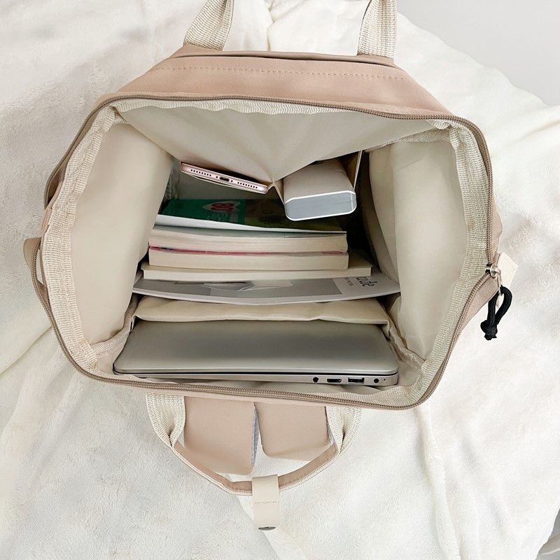 Twill anyagú hátizsák betű mintával, 20–35L kapacitás, 15 hüvelykes laptop rekesz, görbült vállpántok