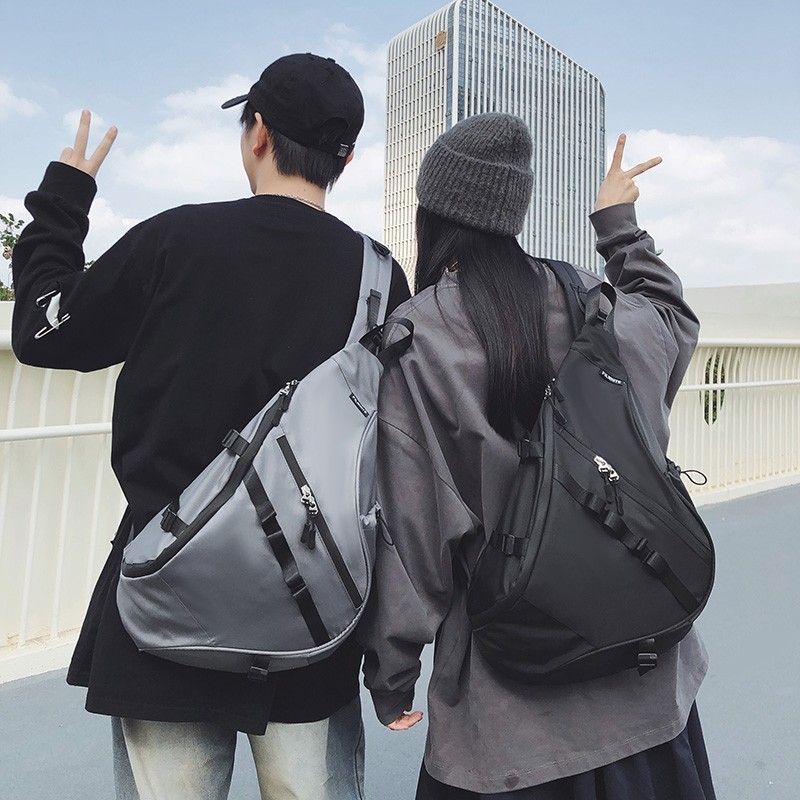 Geantă crossbody din nylon pentru bărbați — stil stradal, model solid, căptușeală din nylon, buzunare multiple, capacitate mare