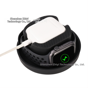 Silikoninis įkrovimo stovas Apple Watch ir AirPods saugojimui – dviejų funkcijų derinys