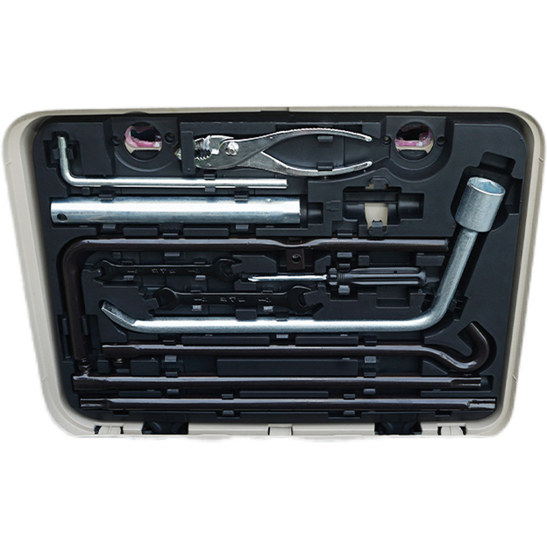 Jármű karbantartó eszköz készlet – acélból, LC150/LC200, 12–13 darabos készlet, szerszámtartó doboz