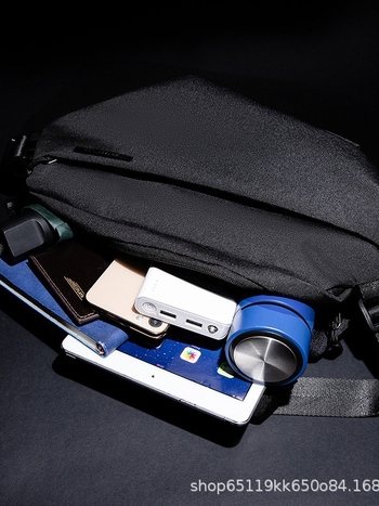 Muška crossbody torba – gradski jednostavan stil, platno (vodootporna i otporna na habanje; podstava od sintetičke kože; proljeće 2024)