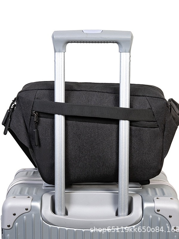 Muška crossbody torba – gradski jednostavan stil, platno (vodootporna i otporna na habanje; podstava od sintetičke kože; proljeće 2024)