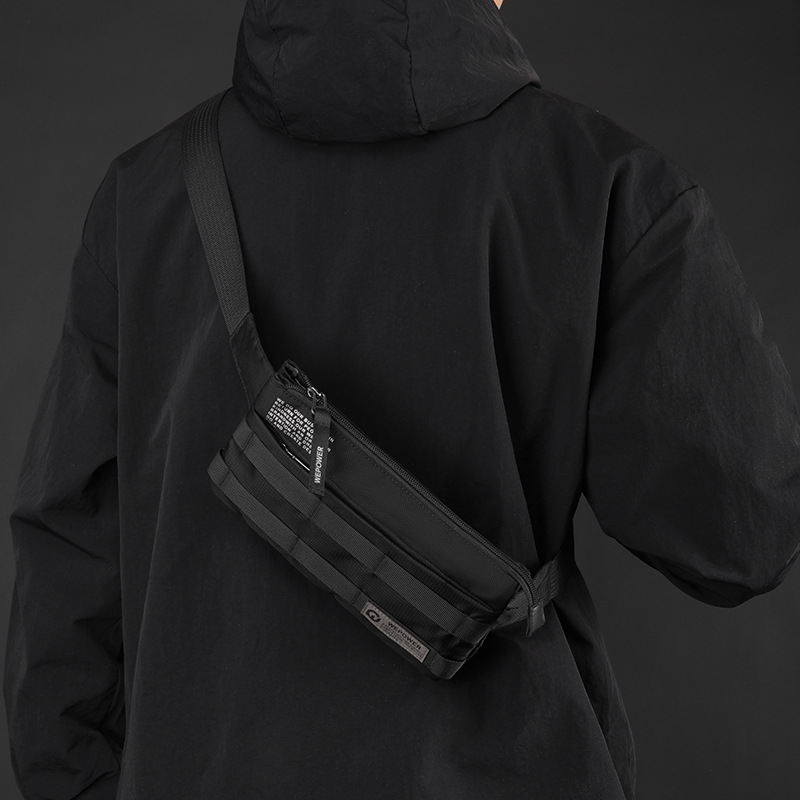 Geantă pentru piept bărbați din nailon, impermeabilă și ultraușoară, căptușită cu poliester, potrivită pentru călătorii de agrement