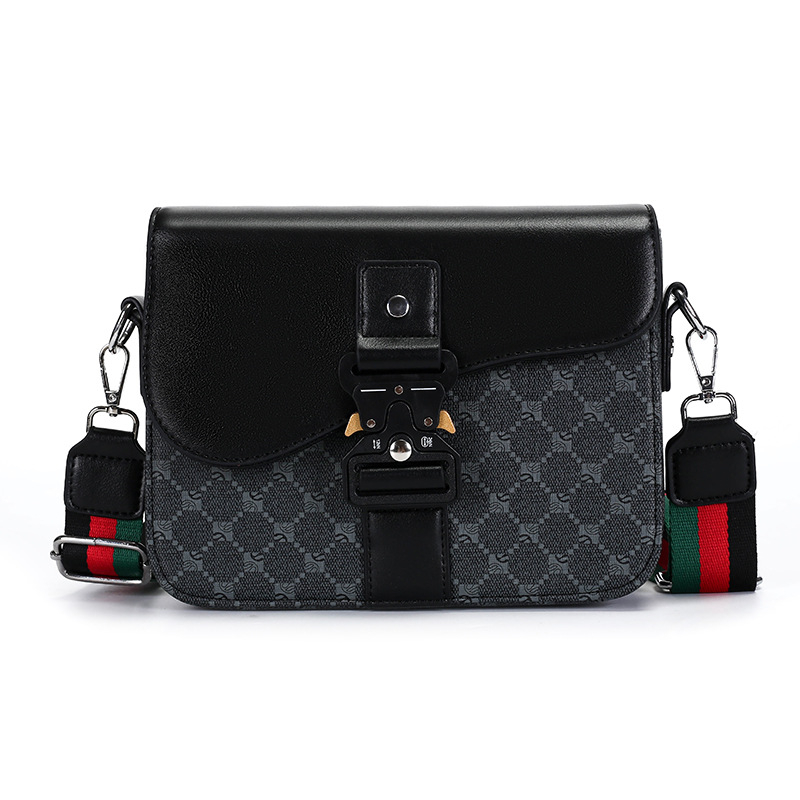 Férfi PU saddle-stílusú crossbody táska, lélegző nylon bélés, egyszínű, üzleti utazásokhoz