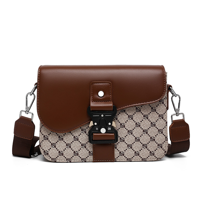 Férfi PU saddle-stílusú crossbody táska, lélegző nylon bélés, egyszínű, üzleti utazásokhoz