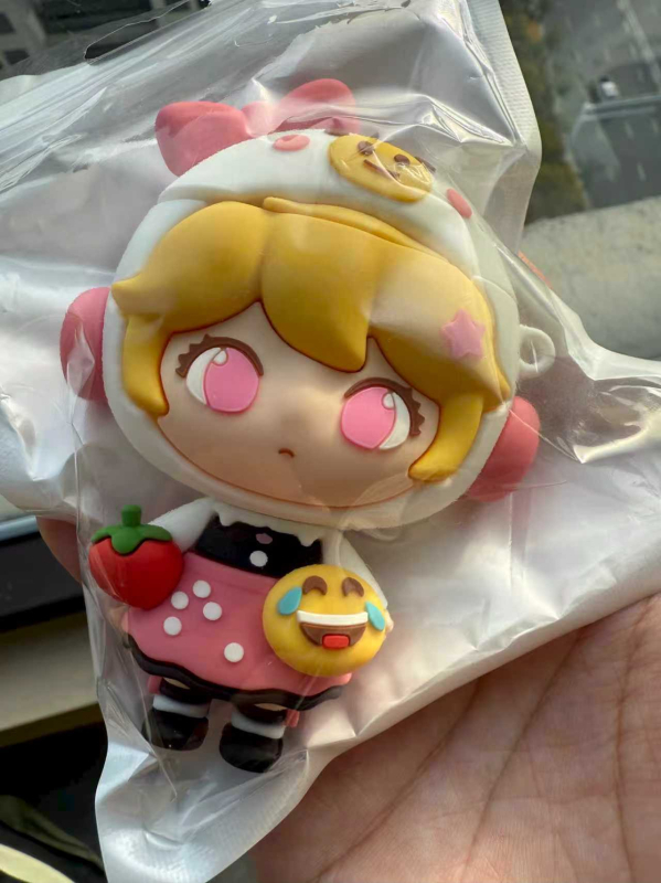  husă de protecție pentru AirPods Pro 3 și AirPods 4 — Material PVC moale; Stil flip-top, split; Turnare din plastic; Modele: animale, culoare solidă, desen animat, text, geometrie; Compatibil cu AirPods Pro 3 și AirPods 4