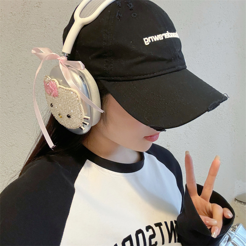 Dreamying TPU zaštitni kućište za Apple AirPods Max s rhinestones KT Cat – crtani dizajn, sprej završna obrada