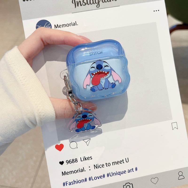 AirPods калъф – Стич в анимационен стил с изплезен език, TPU, релефен, за Apple