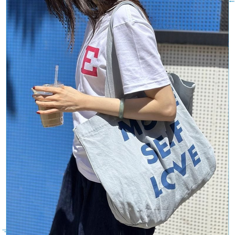 Geantă din corduroy cu atitudine, finisaj spălat, modernă și versatilă, cu capacitate mare, crossbody cu o singură curea pentru excursii de recreere (Cod: Fmfi7xsf)