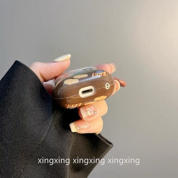 Silikónový ochranný obal na zariadenia Apple — retro ilustrácia s kvetinovým mačacím motívom, karikatúrny štýl, tlač imprint