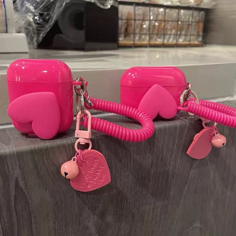 Privjesak u obliku srca ružičasto-crvene boje za futrolu AirPods Pro