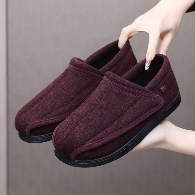 Drobės bateliai su kvėpuojančia tinklo viršutine dalimi, apvali piršto forma, Velcro užsegimas, kamufliazin raštas, gumos padas