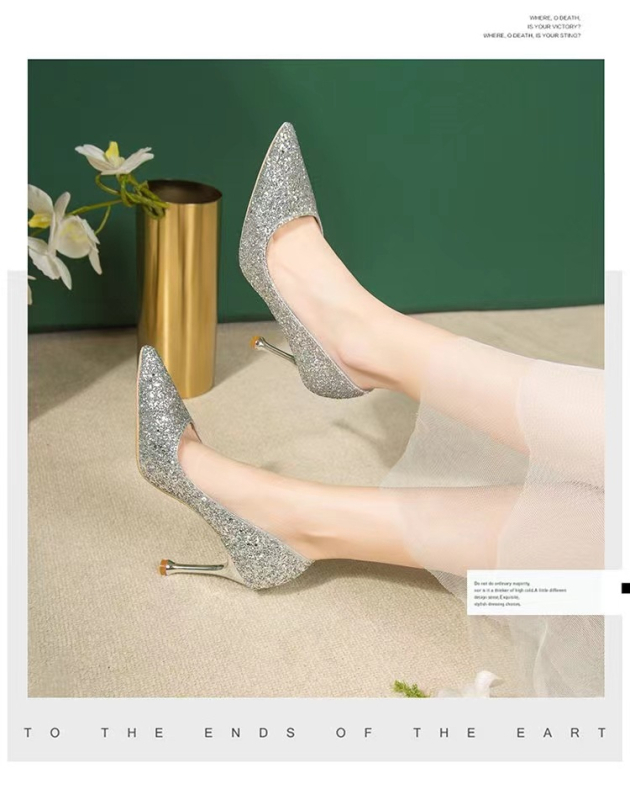 Κρυστάλλινα γυναικεία παπούτσια γάμου – μυτερή μύτη, στιλέτο τακούνι 6–8 εκ, καουτσούκ σόλα, επένδυση από μικροϊνες