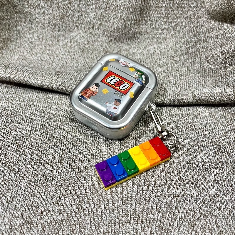 Ochranný obal pre AirPods 4/3 a AirPods Pro 2 — TPU, ručne vyrobený; prenášateľný štýl; prispôsobiteľný; polopriesvitný karikatúrny dizajn