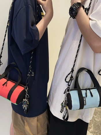 Diákoknak szánt keresztpántos táska, kis vállon átvethető táska, mindennapi nylon