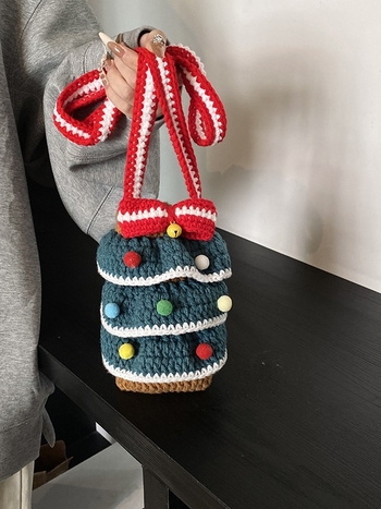 Geantă de peste umăr pentru femei, croșetată manual din lână, stil stradal, formă vertical pătrată, buzunar pentru telefon, curea single