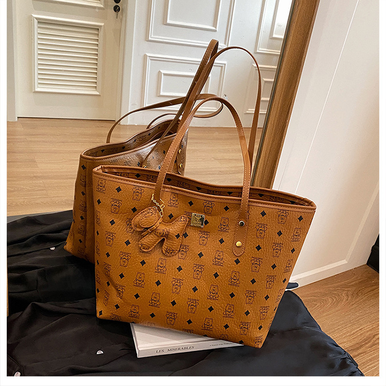 Női tote táska – retro stílus, nagy kapacitású, PU anyagból, vízszintes négyzet alakú, cipzáras nyitás, nylon bélés