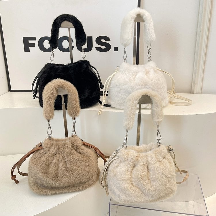 Plüss vödörtáska kötős zárással, poliészter bélés, telefontartó zseb, városi letisztult stílus