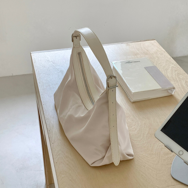 Nylonová dámska taška cez rameno, tvar vankúša, zapínanie na zips, podšívka z polyesteru, skrytá zipsová kapsa a kapsa na ID, mestský jednoduchý štýl