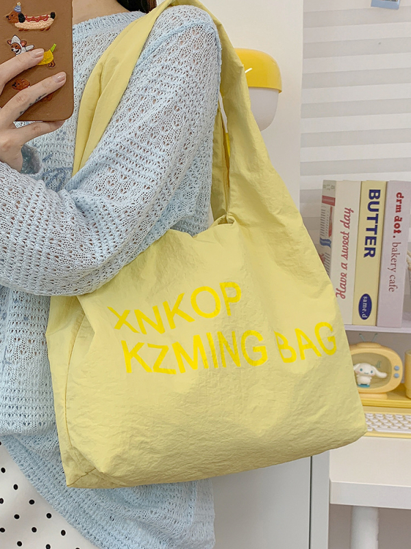 Geantă de umăr pentru femei în stil Korean Ins, nailon, formă orizontal pătrată, căptușeală poliester, buzunar interior cu fermoar