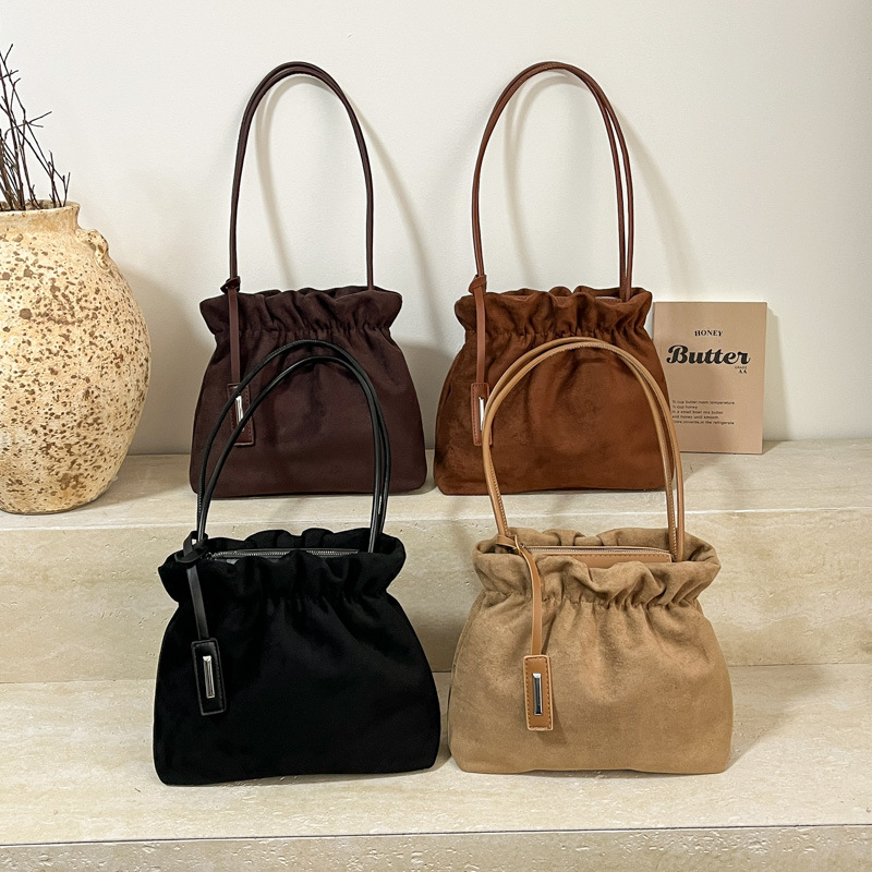 PU crossbody táska utcai stílusban, horizontális négyszögletes formával, cipzárral