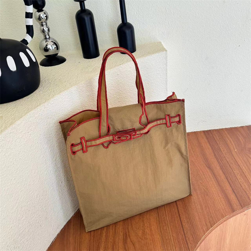 Japán stílusú hímzett Lacousette tote táska, nagy kapacitású, minimalist dizájn, nylon vászon válltáska
