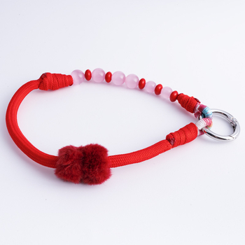 Popruh na mobilný telefón, ručne vyrobený s plyšovým príveskom geometrického tvaru; hardvér zo zinkovej zliatiny, polyesterové lano, kovová spona, prispôsobenie k dispozícii