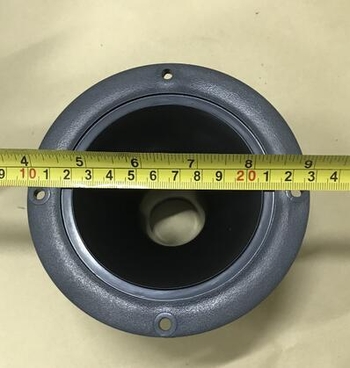 Horn tweeter ar titāna diafragmu, 25-kods, 34 horn vītnes