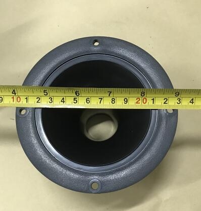 Horn tweeter ar titāna diafragmu, 25-kods, 34 horn vītnes