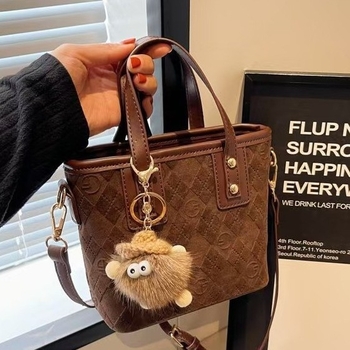 Női bucket táska kézi fogantyúval, váll- vagy crossbody pánttal, retro stílusú, magas minőségű dizájn mindennapi használatra