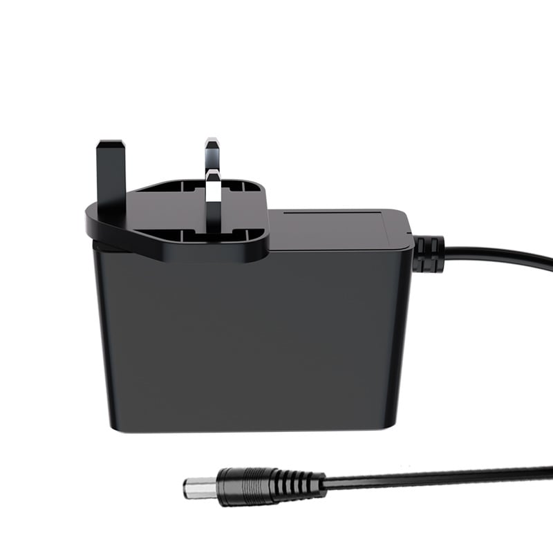 24W-os függőleges falra illeszthető tápegység dupla kimenettel 12V2A és 24V1A, UKCA-kompatibilis, 135 g