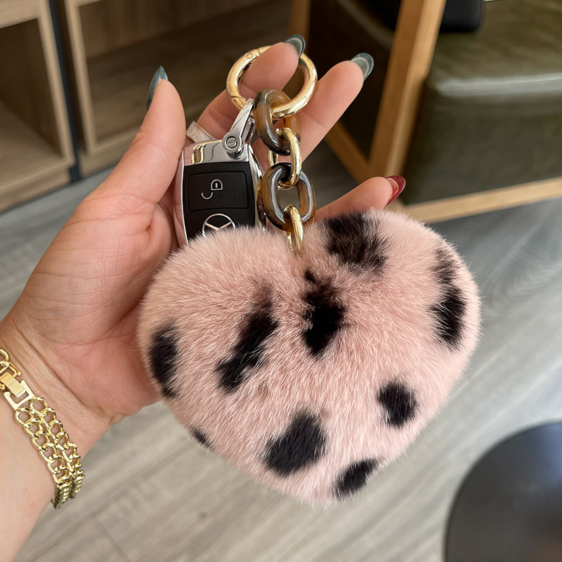 Ključni privjesak od Rex krzna, ručna izrada, uzorak Ljubav, sladak stil