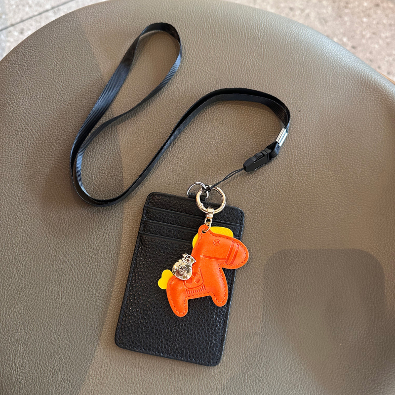 Moterų kaklo kortelių laikiklis iš tikros odos – apsauga nuo vagysčių, gatvės stilius, Depurny, 2025 m. pavasaris