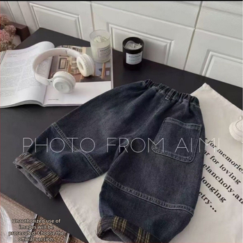 Detské denimové nohavice – rovný strih, voľná noha, stredný pás s elastickým pásom, bavlna 71–80%, jemné spracovanie (Denim; Bavlna 71–80%; Rovný strih; Stredný pás; Jemné spracovanie)