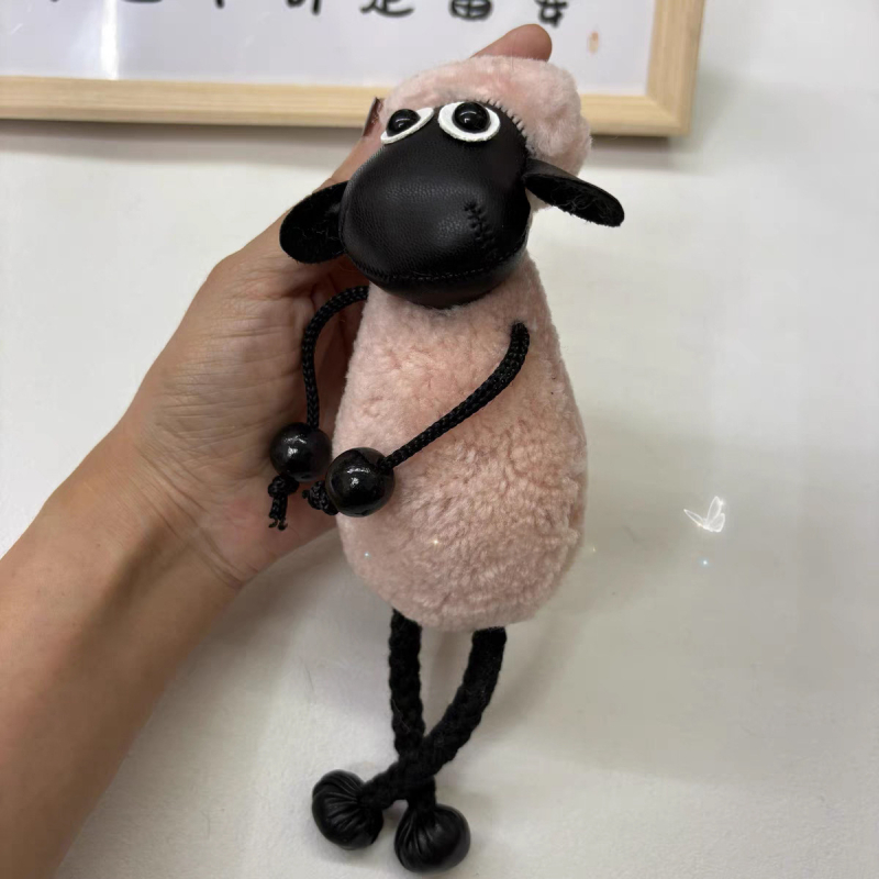 Zezze plyšový prívesok kľúča od auta - vzor malé zvieratá (medveď a ďalšie), auto doplnok, leto 2025