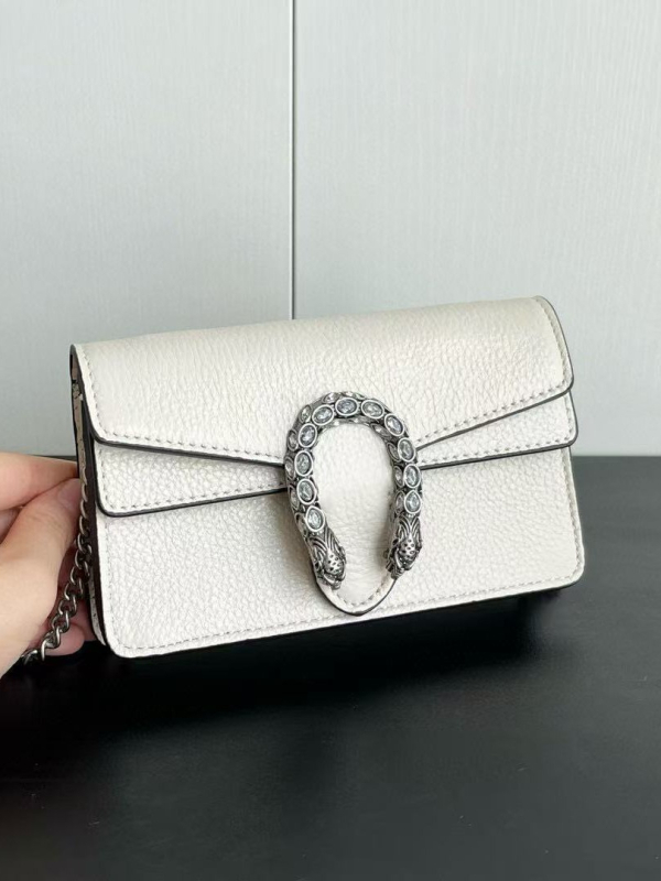 Kožená mini vintage crossbody taška s teľacou kožou, veko zatvorenie, vrecko na telefón