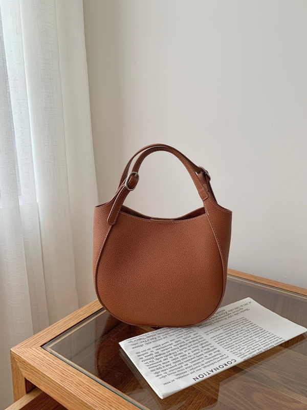 Saddle Bag, Valódi bőr, városi minimalist stílus, mágneszár, telefontartó zseb, poliészter bélés