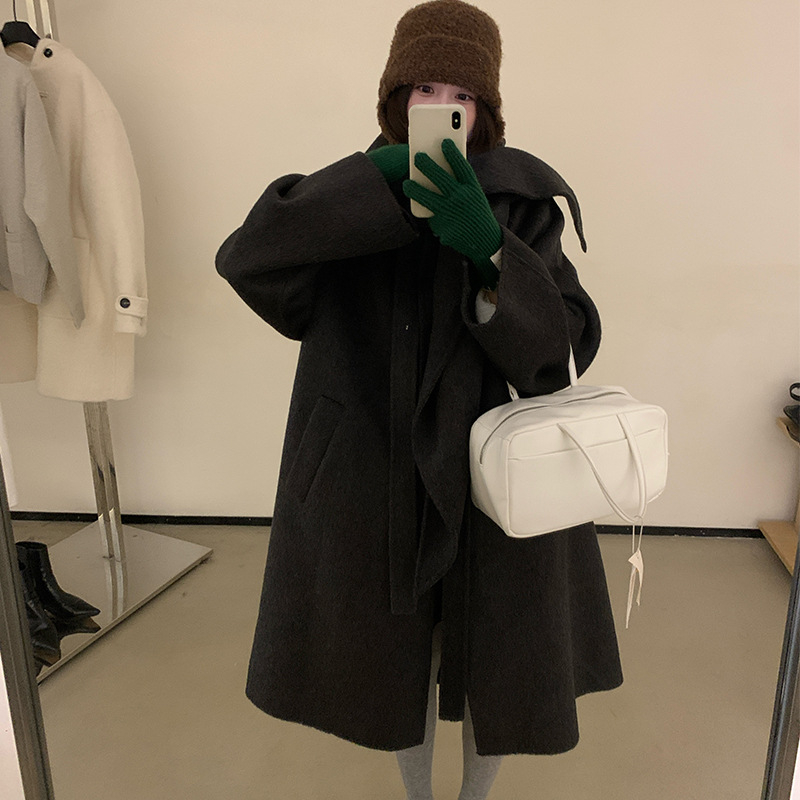 Дамско палто от вълна, двустранно, със стояща яка, средна дължина 65–80 см, патчворк дизайн, еднобортно закопчаване