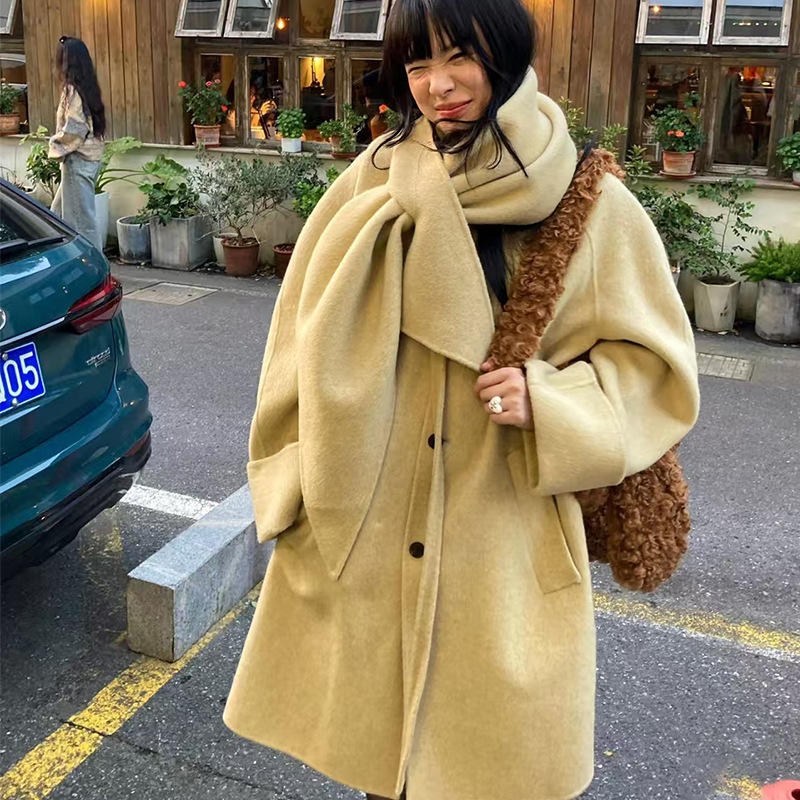 Дамско палто от вълна, двустранно, със стояща яка, средна дължина 65–80 см, патчворк дизайн, еднобортно закопчаване